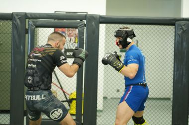 MMA -THUNDER TOP TEAM