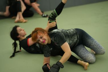 MMA -THUNDER TOP TEAM