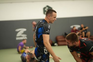 MMA -THUNDER TOP TEAM