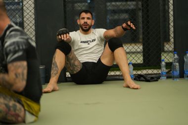 MMA -THUNDER TOP TEAM